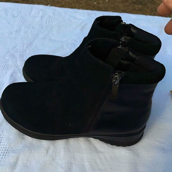 DREW KOOL BOOTS - Picture 1 of 12